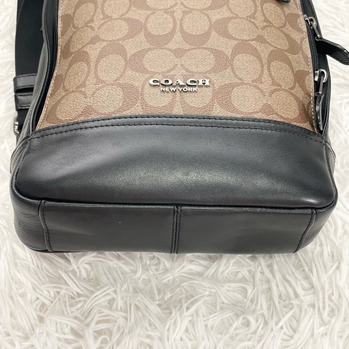 COACH コーチ シグネチャーボディーバッグ F37573  PVCレザー ブラウン系