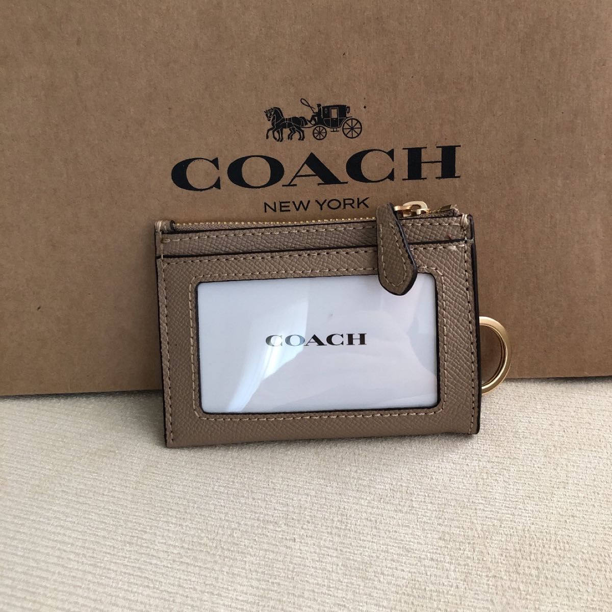 新品 COACH コーチ 定価17 600円 レザー コイン パス IDケース 新品 COACH コーチ 定価17 600円 レザー コイン パス IDケース