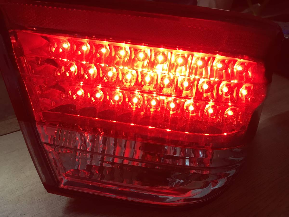 W210 AMG メルセデスベンツ LED テールランプ テールライト 左右セット 中古 ベンツ_画像4