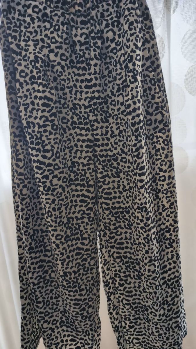 値下げしました!レオパード柄(BLACK&WHITE)WIDEPANTS