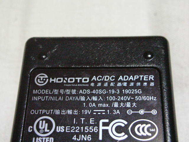 ◆中古品 HOIOTO ACアダプタ ADS-40SG-19-3 19025G◆ _画像2