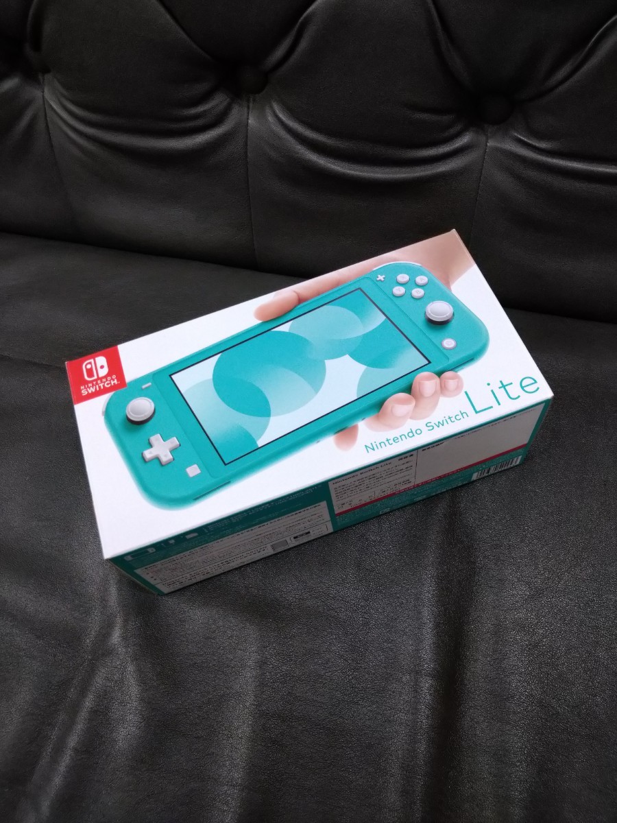 中古(美品)Nintendo Switch light 本体 みどり 初期化済み 中古(美品)Nintendo Switch light 本体 みどり 初期化済み