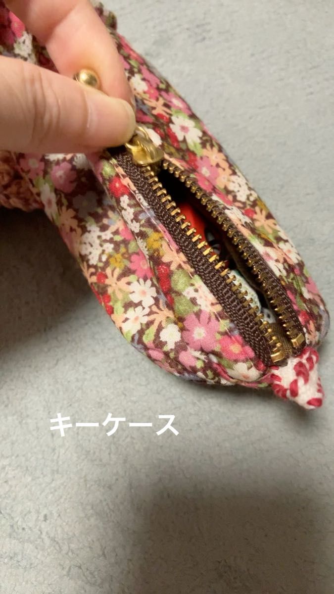 ふわふわキーケース 鍵入れ 鍵ポーチ キーリング付き ハンドメイド 化粧ポーチ