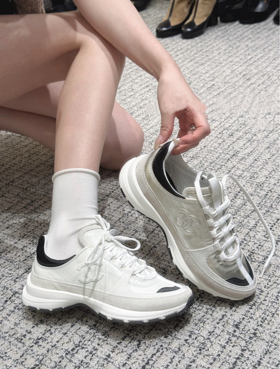 【洗練×上品】CHANEL 25A CCロゴ スニーカー ホワイト 値下げ 新品未使用 シャネル スニーカー ホワイト 38 CHANEL 25A