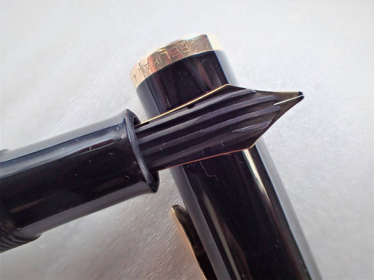 ビンテージ品 ペリカン Pelikan 400NN 緑縞 万年筆 OB ビンテージ品 ペリカン Pelikan 400NN 緑縞 万年筆 OB