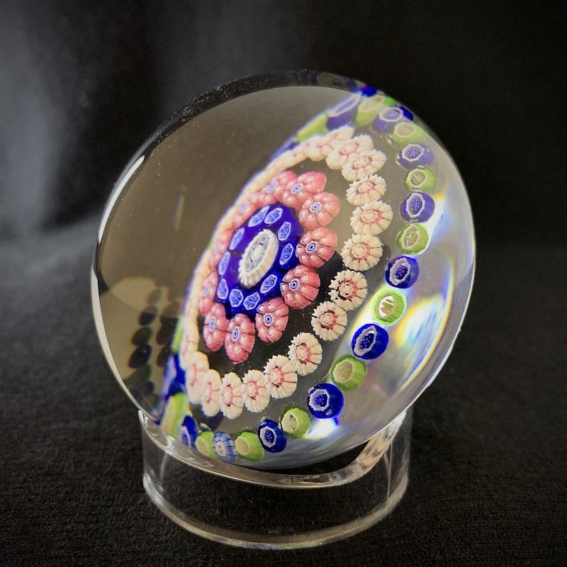 1982 OLD BACCARAT バカラ クリスタル ペーパーウェイト (千の花