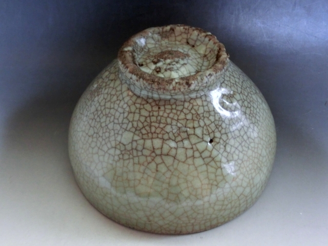茶碗□李朝 古い氷結貫入紋茶碗 砂高台 お茶道具 古玩 唐物 茶碗□李朝 古い氷結貫入紋茶碗 砂高台 お茶道具 古玩 唐物
