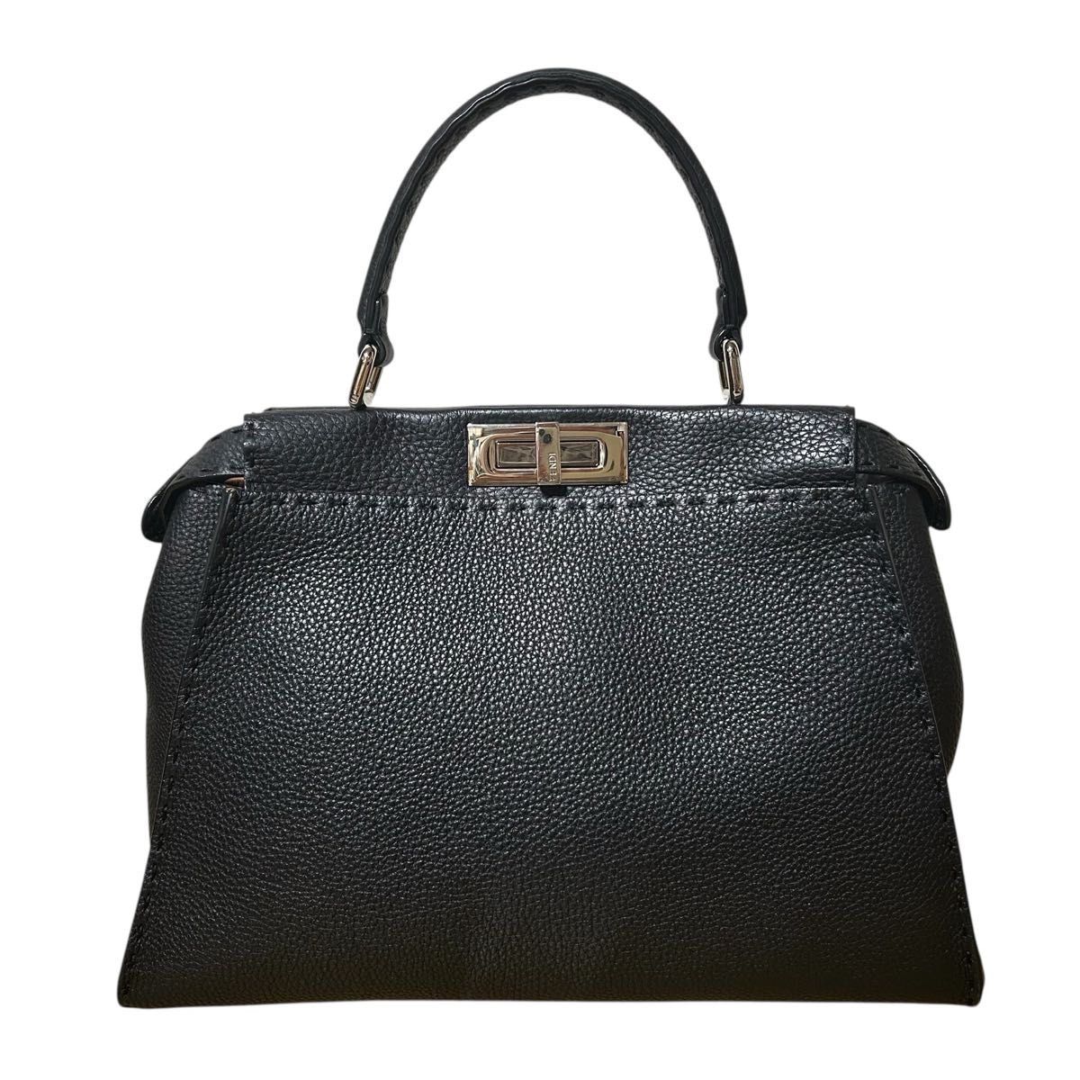 美品【フェンディ】ピーカブー ハンドバッグ ショルダーバッグ 美品 フェンディ FENDI ハンドバッグ ショルダーバッグ
