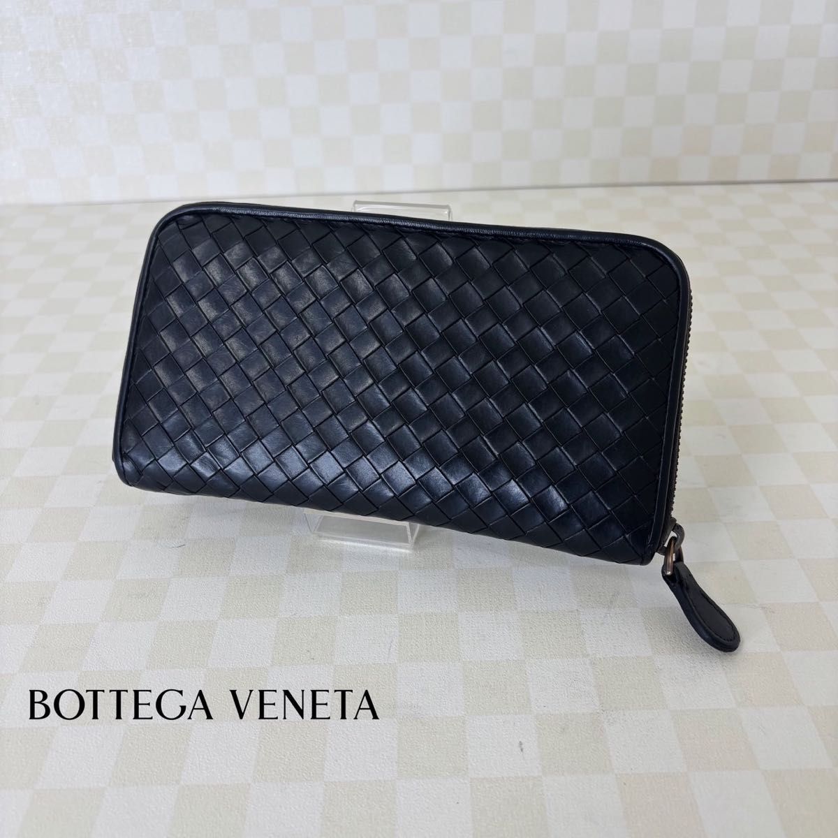極美品 Bottega ボッテガヴェネタ 財布 ラウンドファスナー M36 美品 Bottega ボッテガヴェネタ 財布 ラウンドファスナー M36