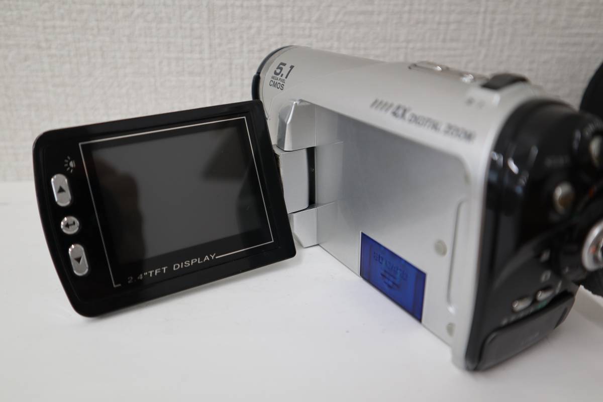 EXEMODE デジタルビデオカメラ 4XDIGITAL ZOOM 5.1MEGA PIXEL CMOS ジャンク品_画像9