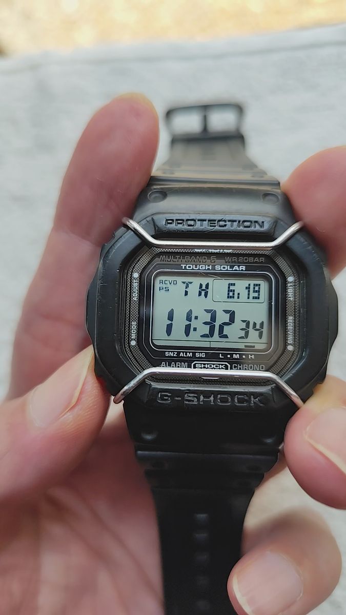 G-SHOCK TOUGH SOLAR GW-5000 3159 スクリューバック マルチバンド6電波ソーラー バンパー