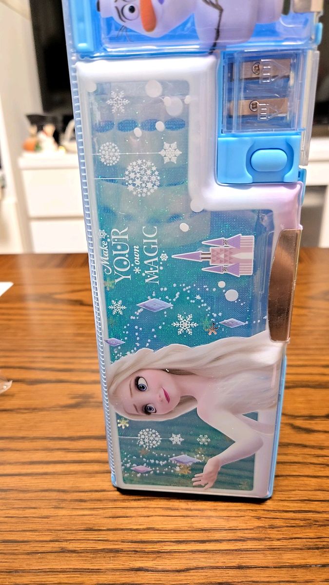 【新品・未使用】アナと雪の女王 大容量筆箱