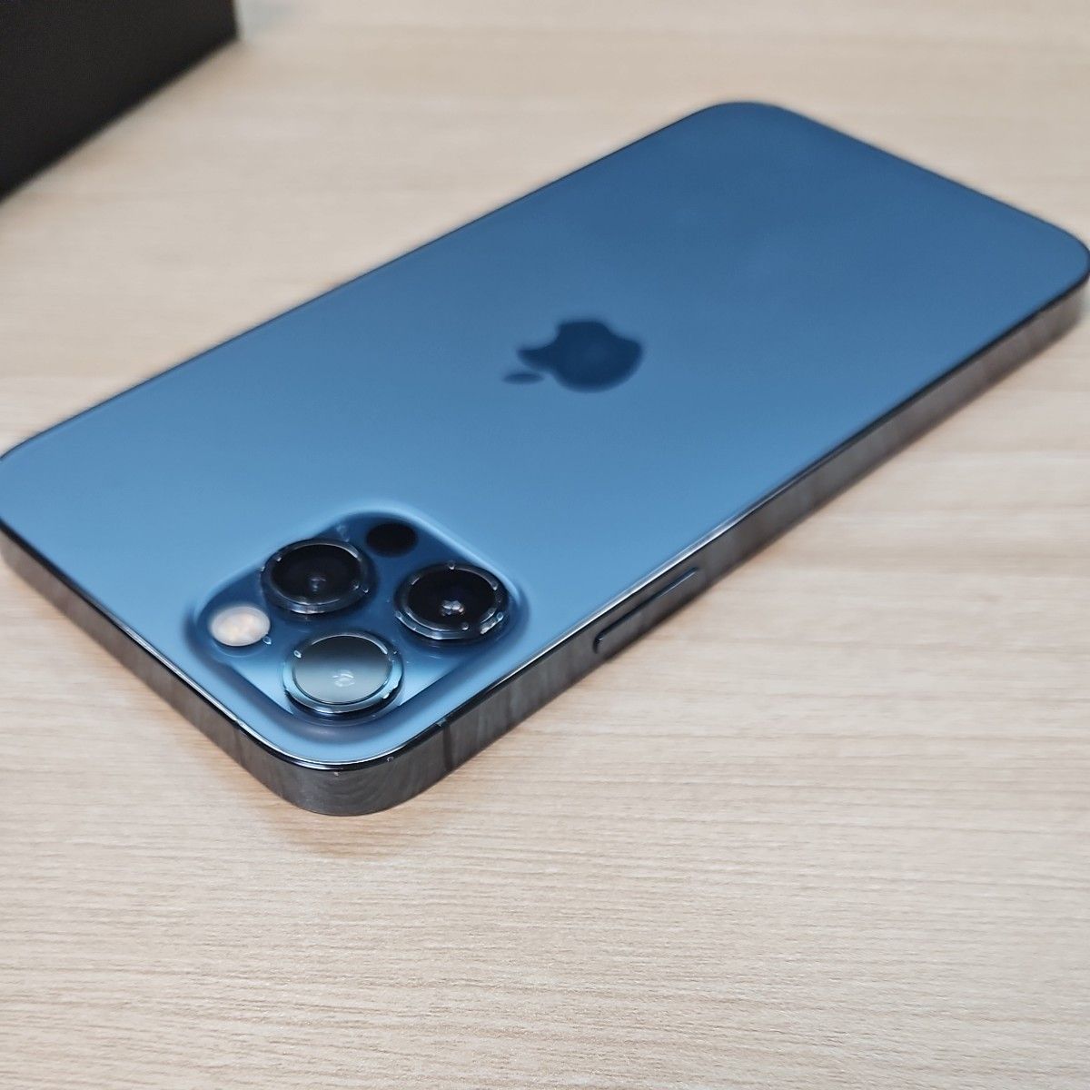 iPhone 12pro 128GB パシフィックブルー ジャンク 箱付き iPhone 12 Pro パシフィックブルー 128GB BT81% おまけケース