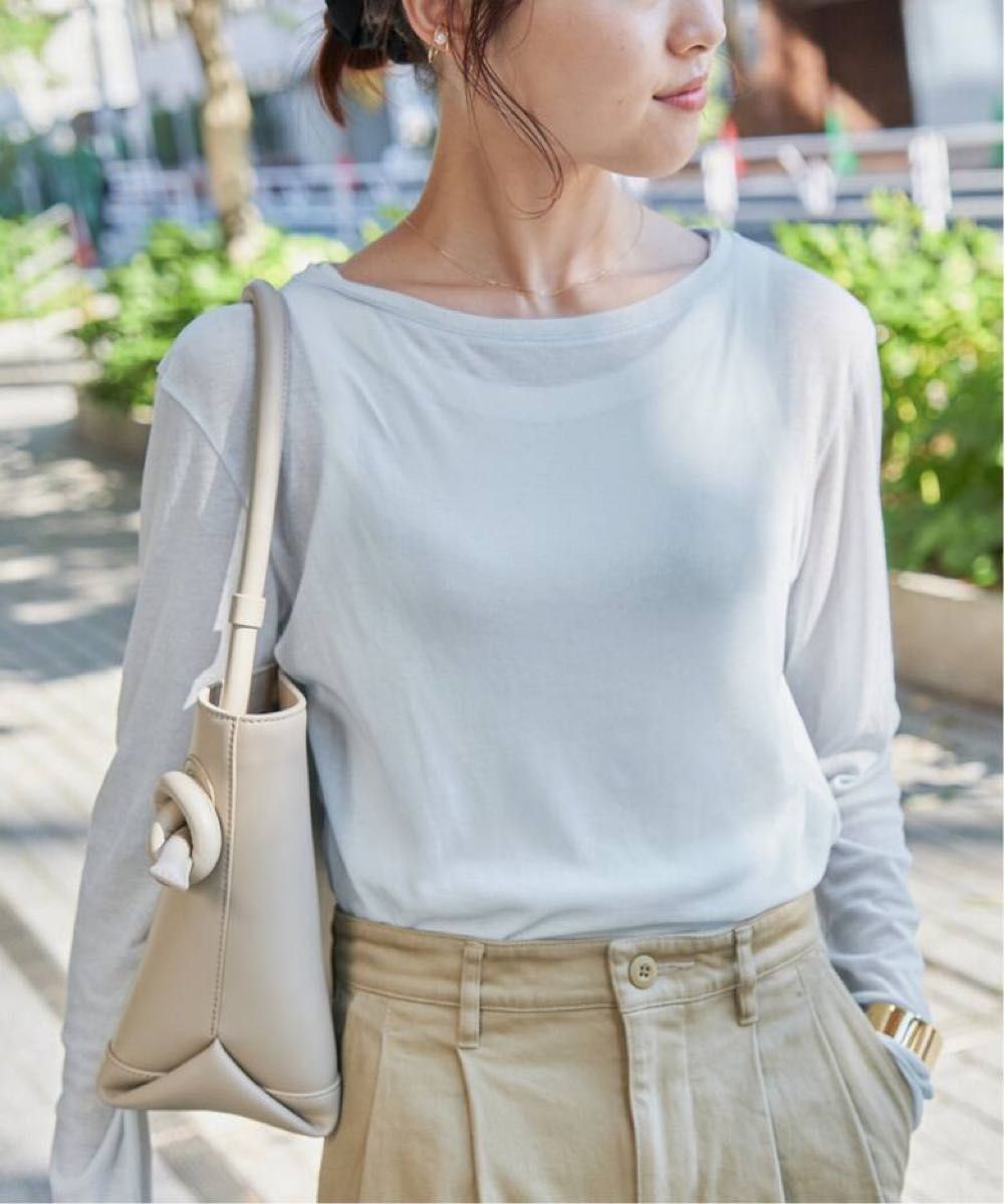 シアーボートネックプルオーバー ブルー Spick and Span Spick and Span シアーボートネックプルオーバー シアートップス