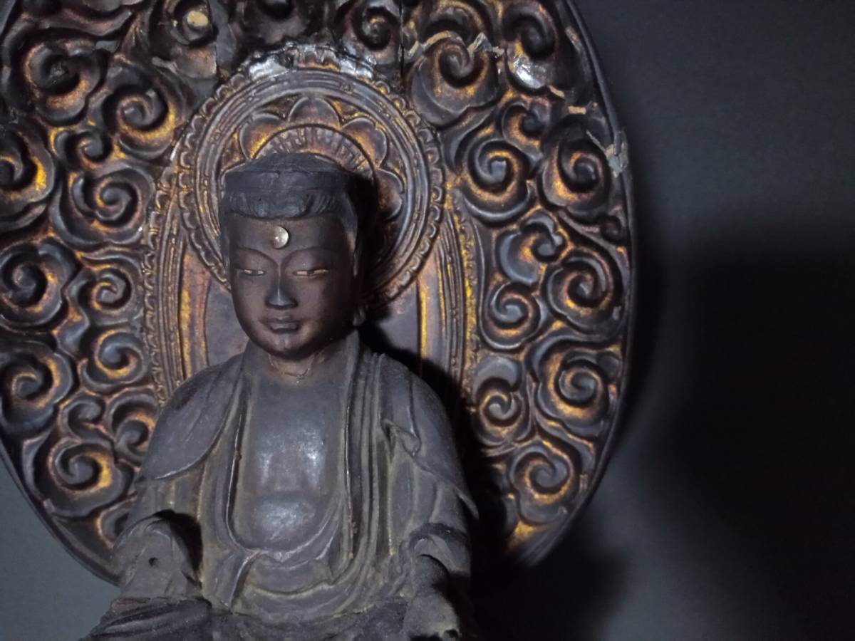 古美術 時代 木彫 釈迦如来像 玉眼 仏教美術 仏像骨董 坐像 置物 江戸時代