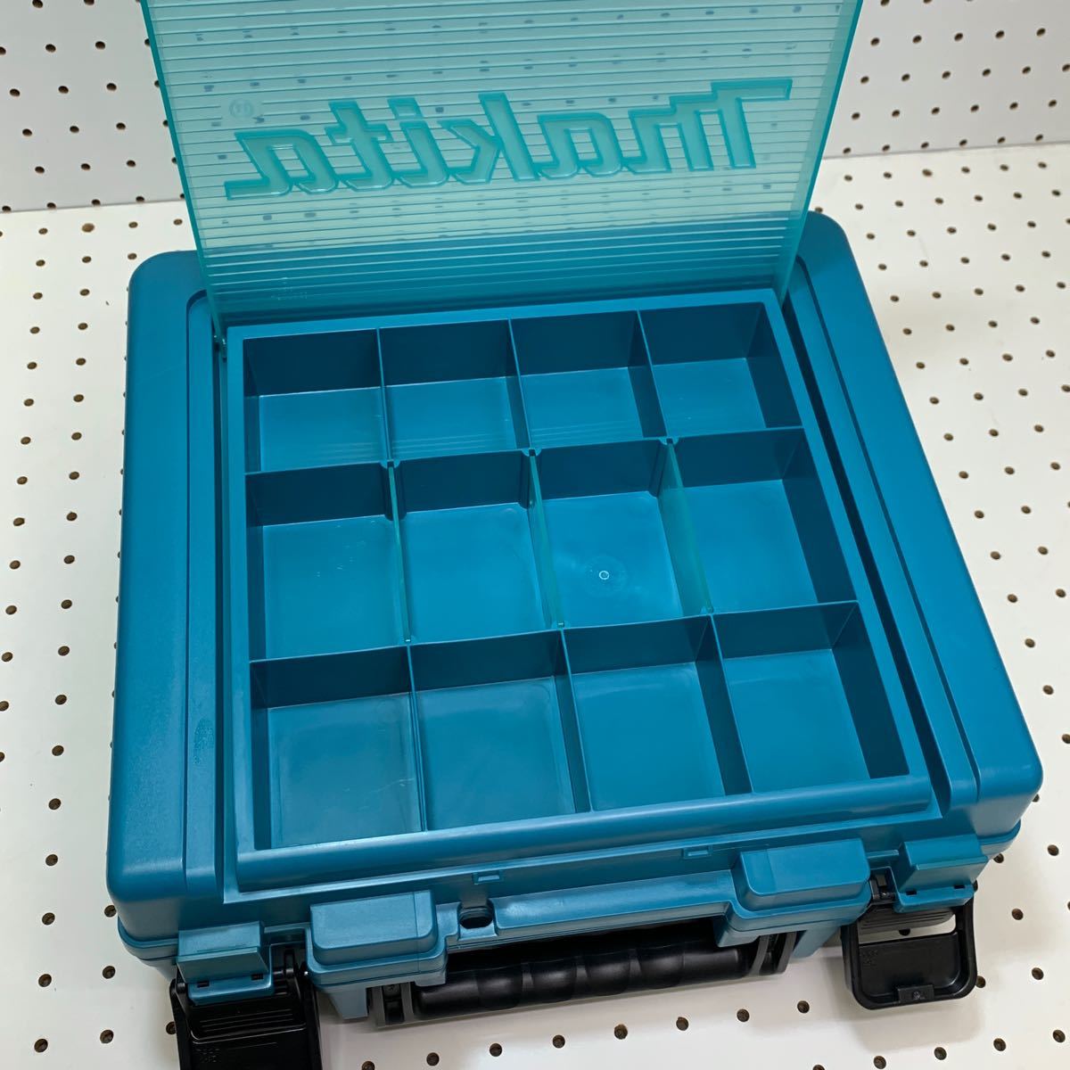 マキタ(Makita) 震動ドリル コンクリ16mm鉄工13mm/M816|Yahoo マキタ(Makita) 震動ドリル コンクリ16mm鉄工13mm/M816|Yahoo