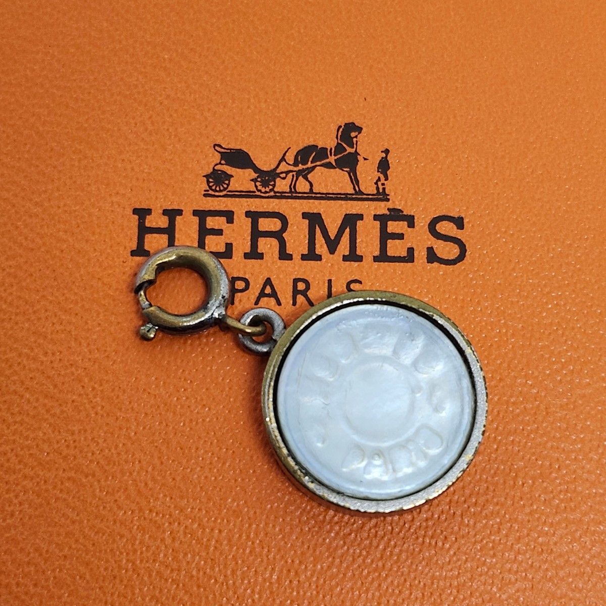 エルメス セリエ シェル ネックレス トップ シルバー シェル HERMES エルメス セリエ コイン シェル ネックレス トップ 貝