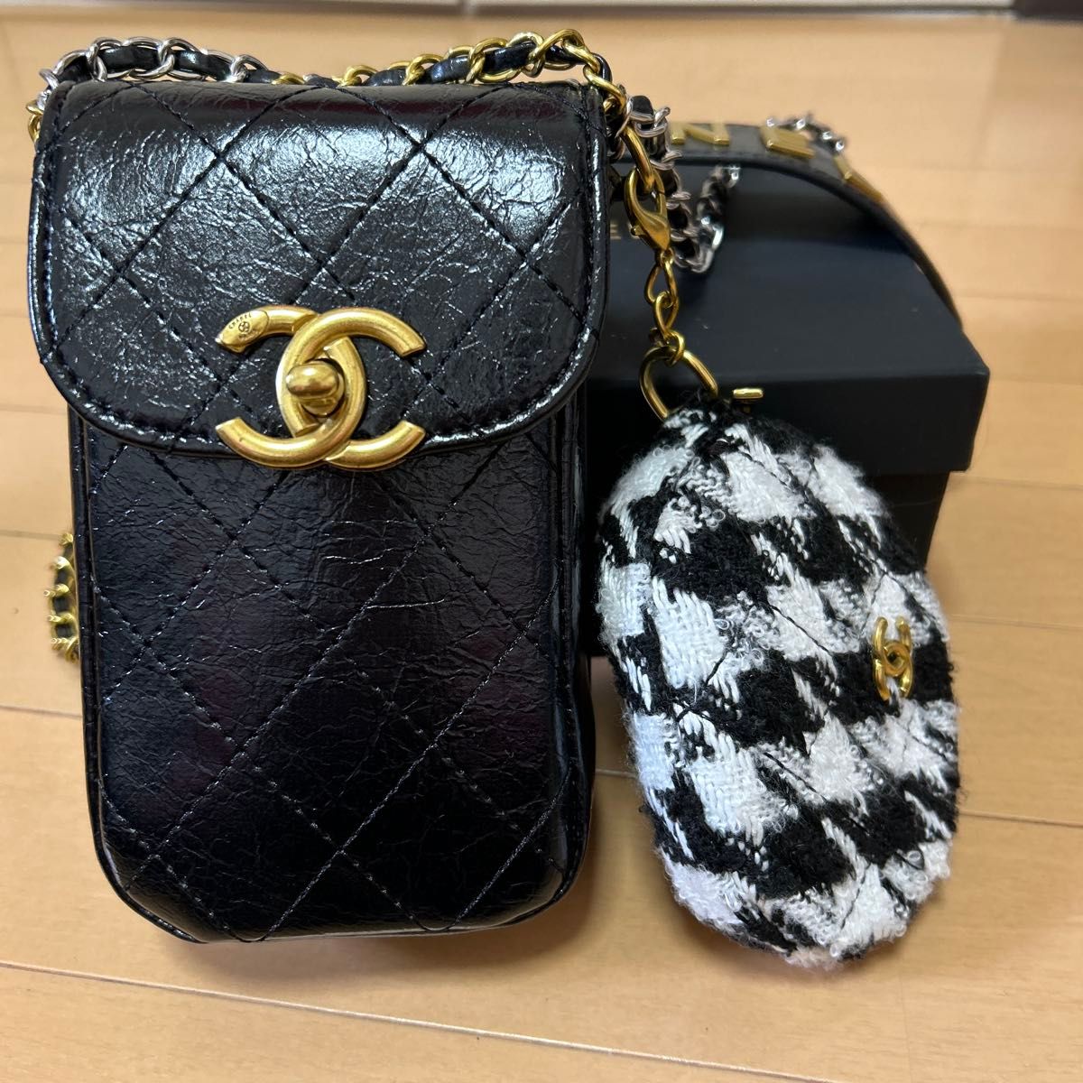 CHANEL ノベルティ チェーンポーチ CHANEL チェーンポーチ ノベルティ|Yahoo!フリマ(旧PayPayフリマ)