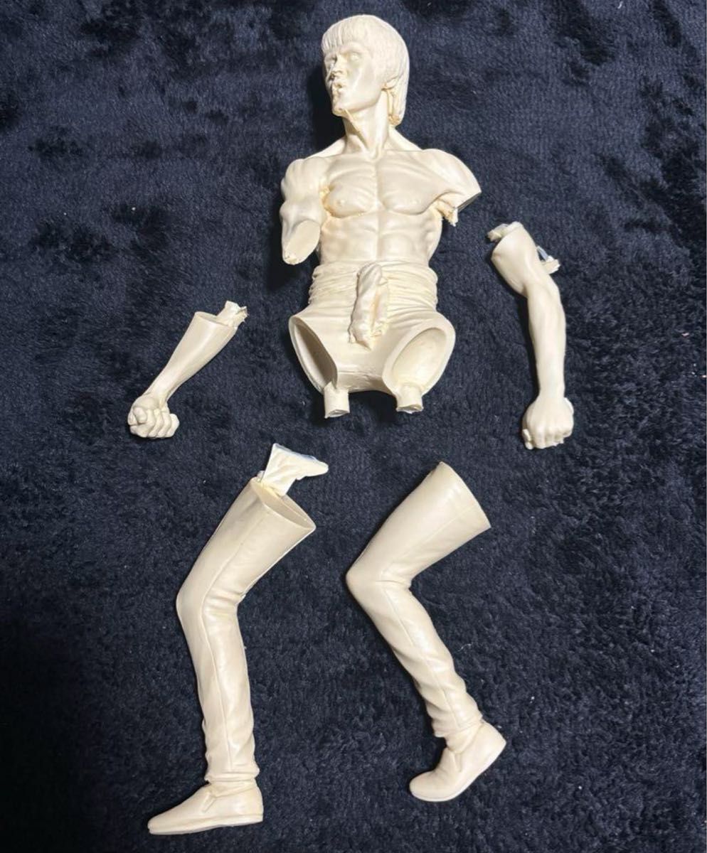 1/6 ブルース・リー/李小龍 レジンキット ガレージキット 訳あり品 1/6 ブルース・リー/李小龍 燃えよドラゴン レジンキット