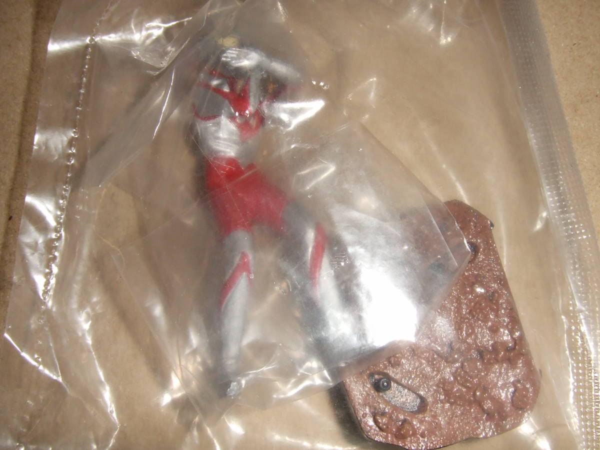 ウルトラ怪獣名鑑 第2弾 ウルトラマン スペシウム光線ポーズ 超ポイントアップ祭 未開封 ウルトラ怪獣名鑑 第2弾 ウルトラマン スペシウム光線ポーズ 超ポイントアップ祭 未開封