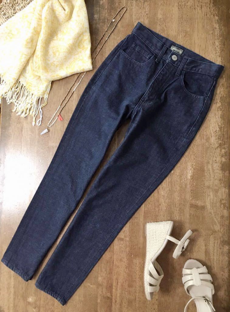 ヤフオク 極 美品 Moussy マウジー テーパード デニムパン ヤフオク 極 美品 Moussy マウジー テーパード デニムパン