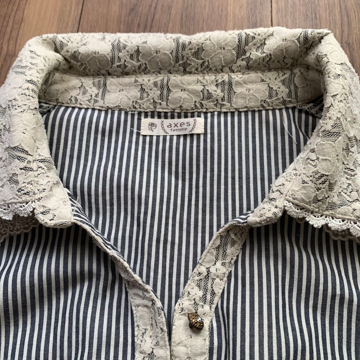 axes femme ストライプ柄ブラウス レース装飾 M 