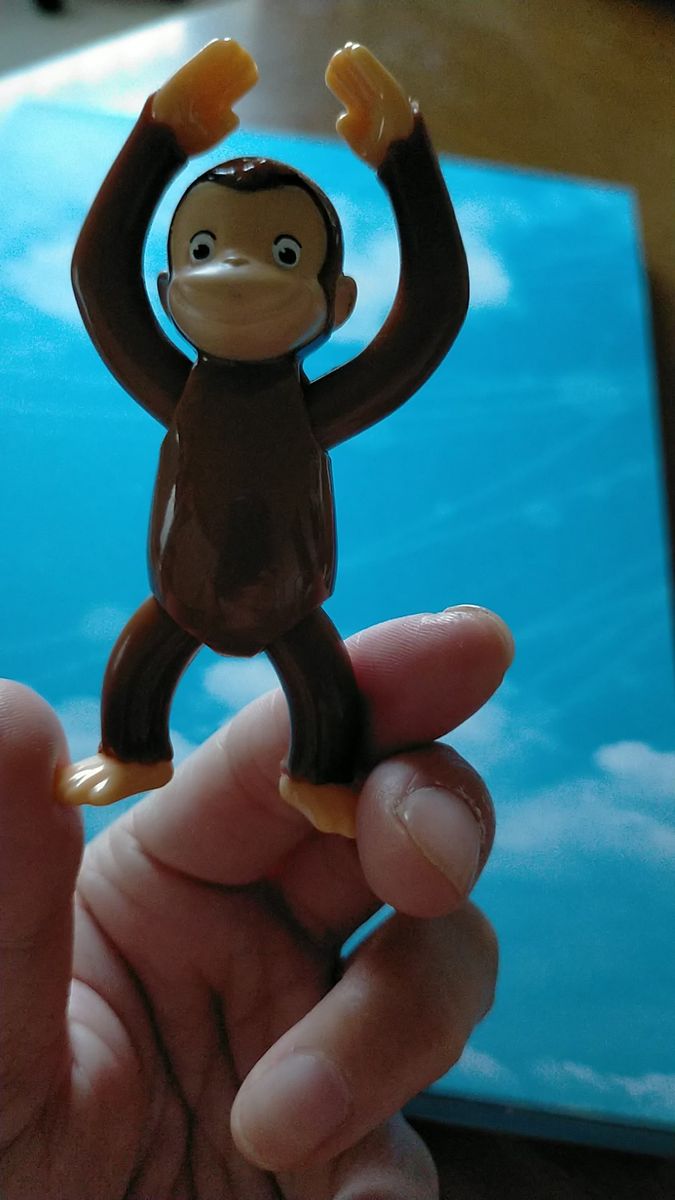 おさるのジョージフィギュア