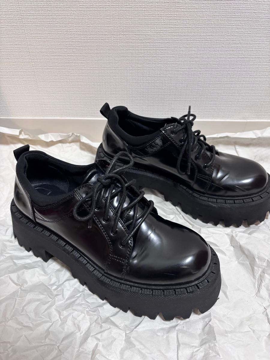 【新品】ZARA トラックソール付きブルーチャ ZARA トラックソール付きブルチャー 厚底レースアップシューズ
