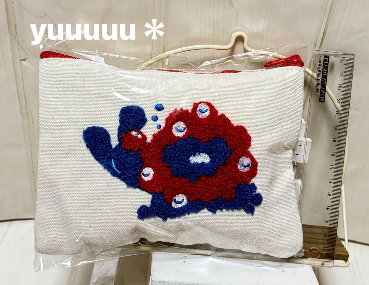 COURONNE 正規品/送料/関税込み Mugo ポーチ ミャクミャク サガラ 刺繍 ポーチ 入りスナック 大阪・関西万博