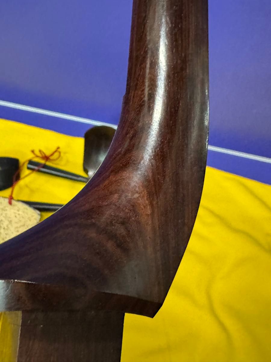 トチ杢目紅木高級三味線本体 子持綾杉胴 K18金具