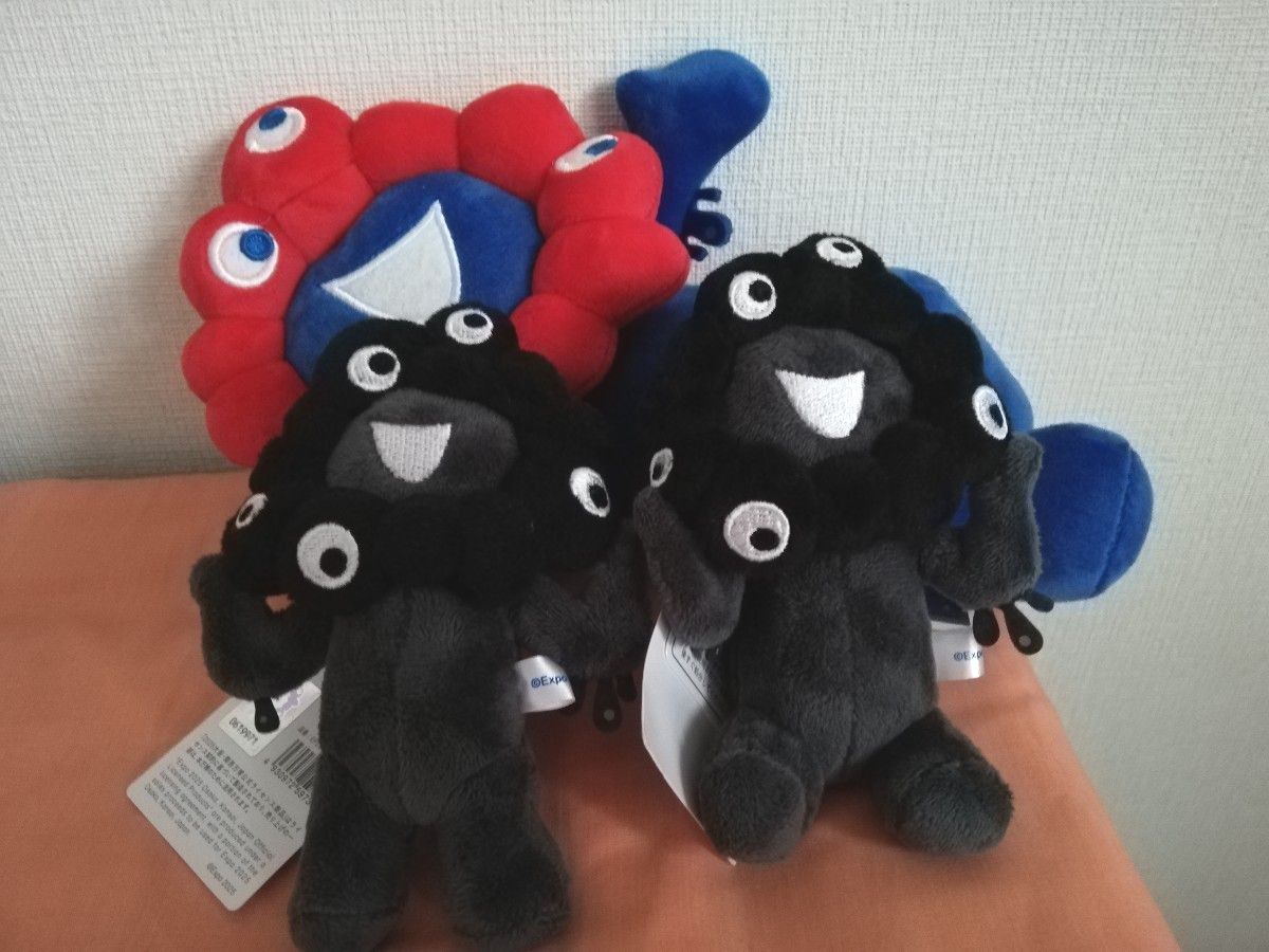 ミャクミャク 3等ぬいぐるみ7体セット 万博 ミャクミャクくじ3等 ぬいぐるみ 黒ミャクミャク立ち&座り