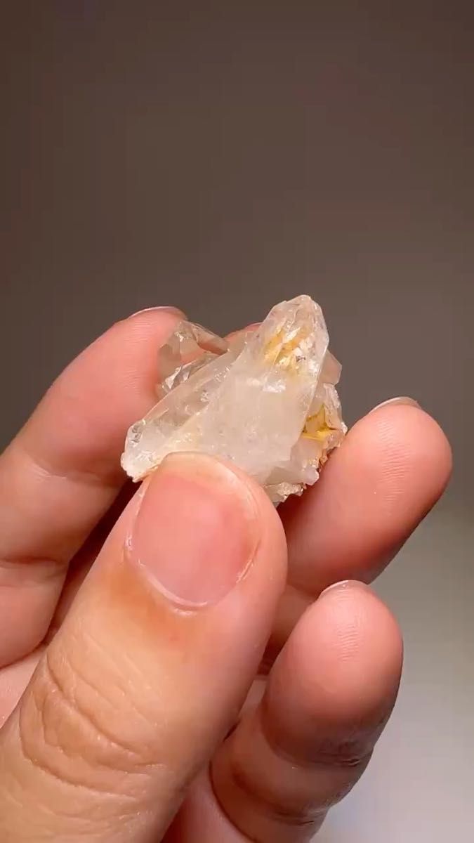 国産水晶 長野県南佐久郡川上村 シオサブ沢 水晶 原石 天然石 鉱物 標本