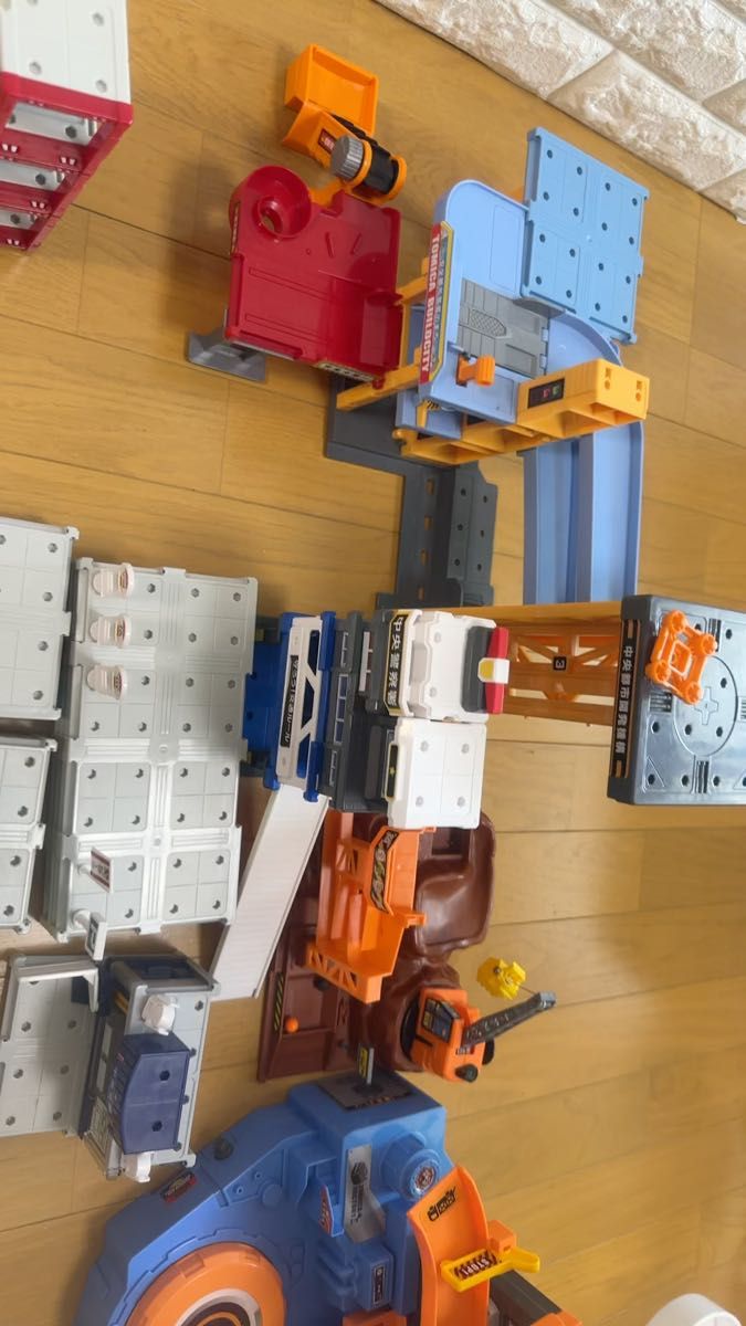 タカラトミー トミカ トミカタウン ミニカー メカアクショントミカ工場 洗車場 建設現場 Timez 駐車場 コンテナ パーツ