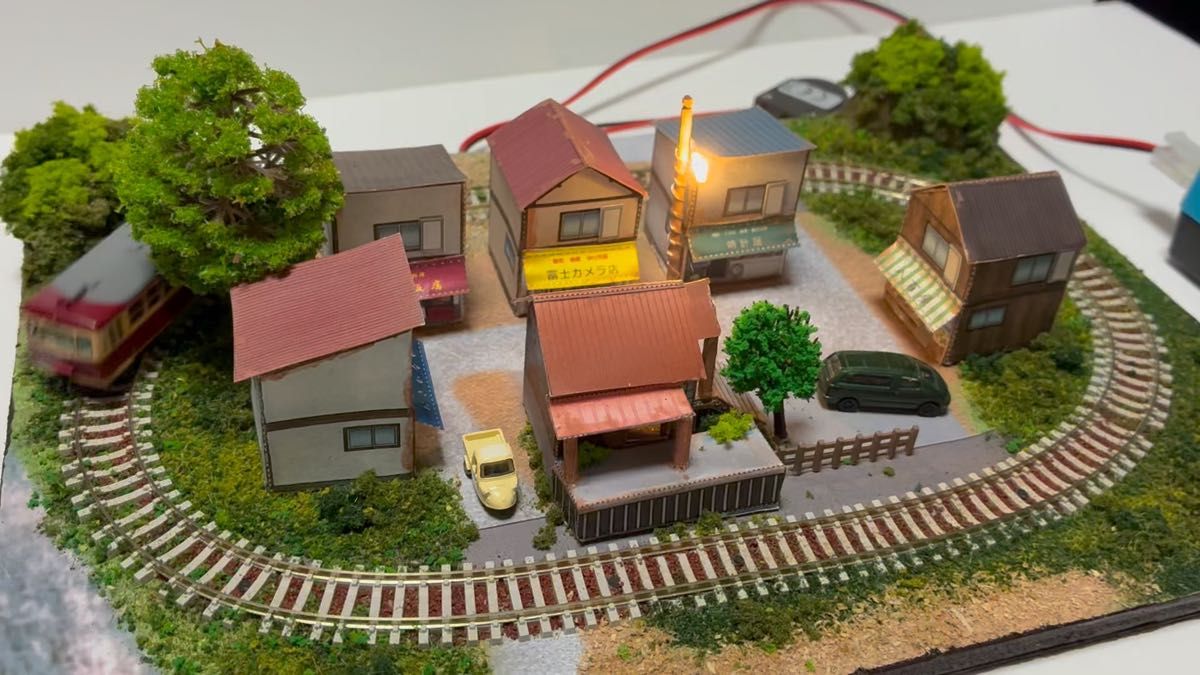 ☆☆A4レイアウト ローカル駅の風情 街灯LED照明スイッチ付、PCフレキシブルレール使用、カトー製フィーダー 鉄道模型 Nゲージ