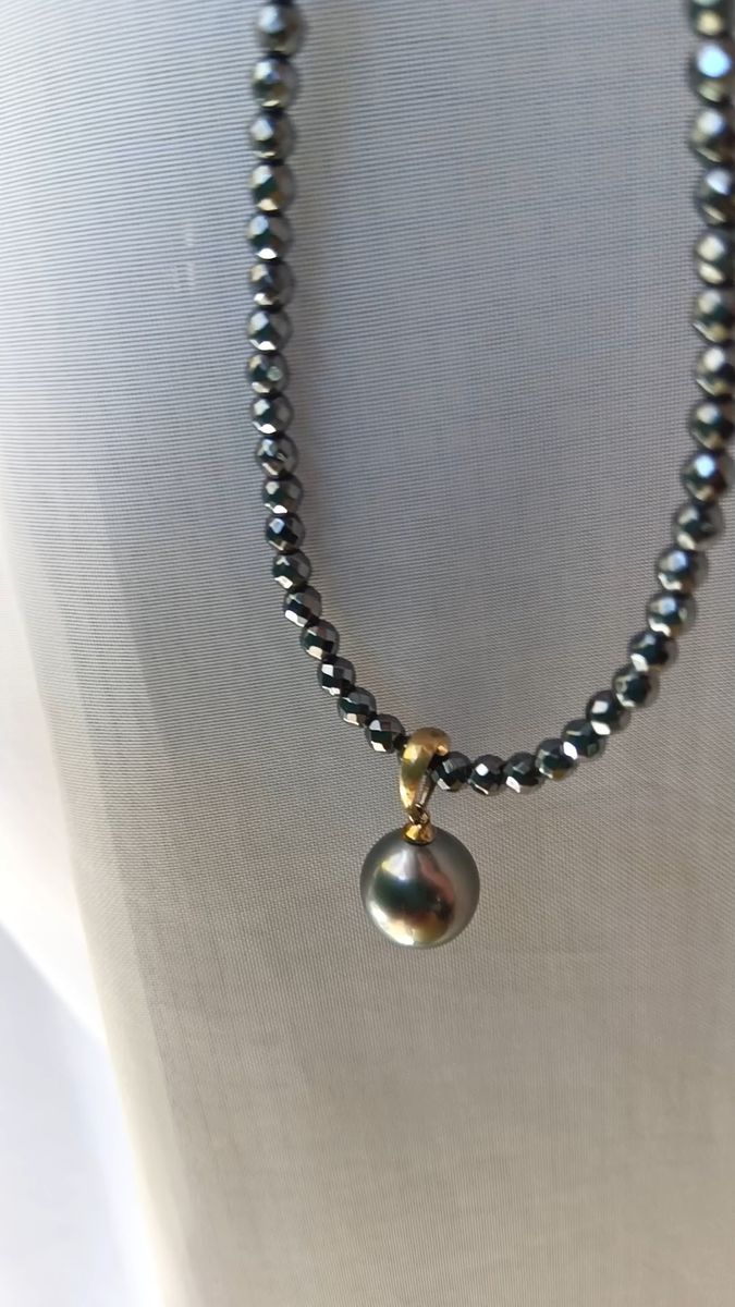 未使用☆ネックレス 黒蝶真珠 ブラックパール 黒蝶 ヘマタイト ペンダント silver