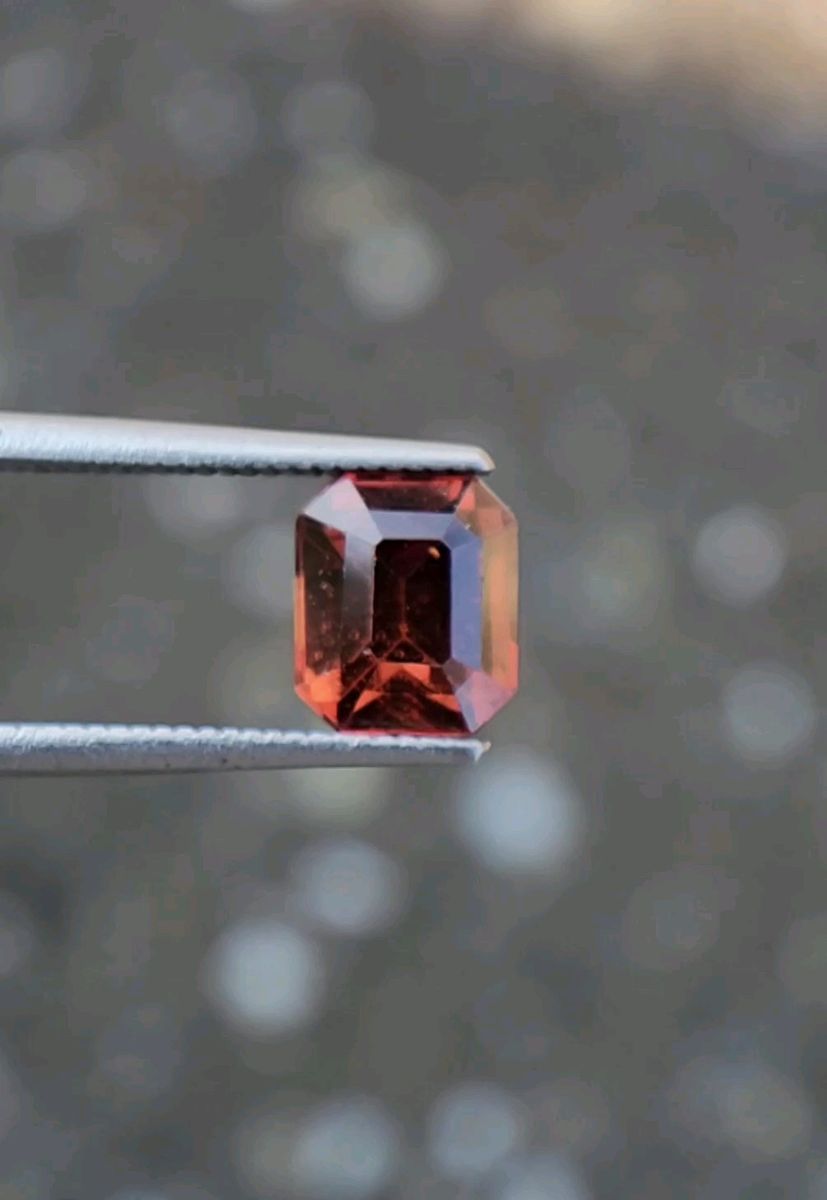 非加熱 2.33ct ~Brown-Orange~美しい天然石カラーチェンジガーネット ルース 裸石