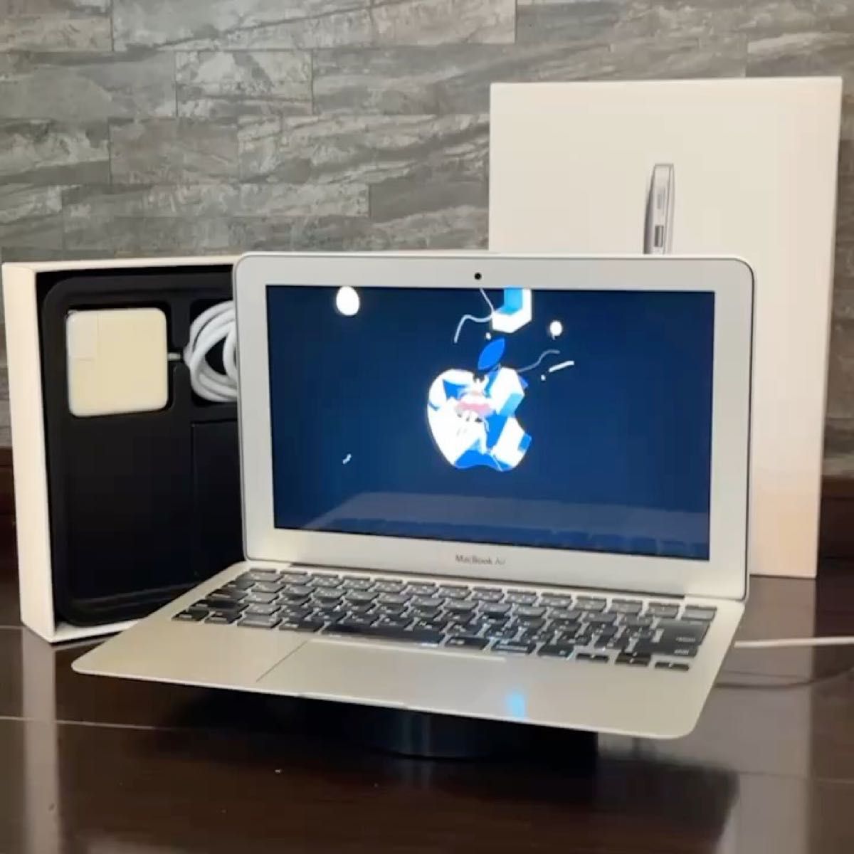 【土日セール】MacBook Air i5 2021年Office PCIeSSD Mac&Win11 CPUグリス新品 即使用可