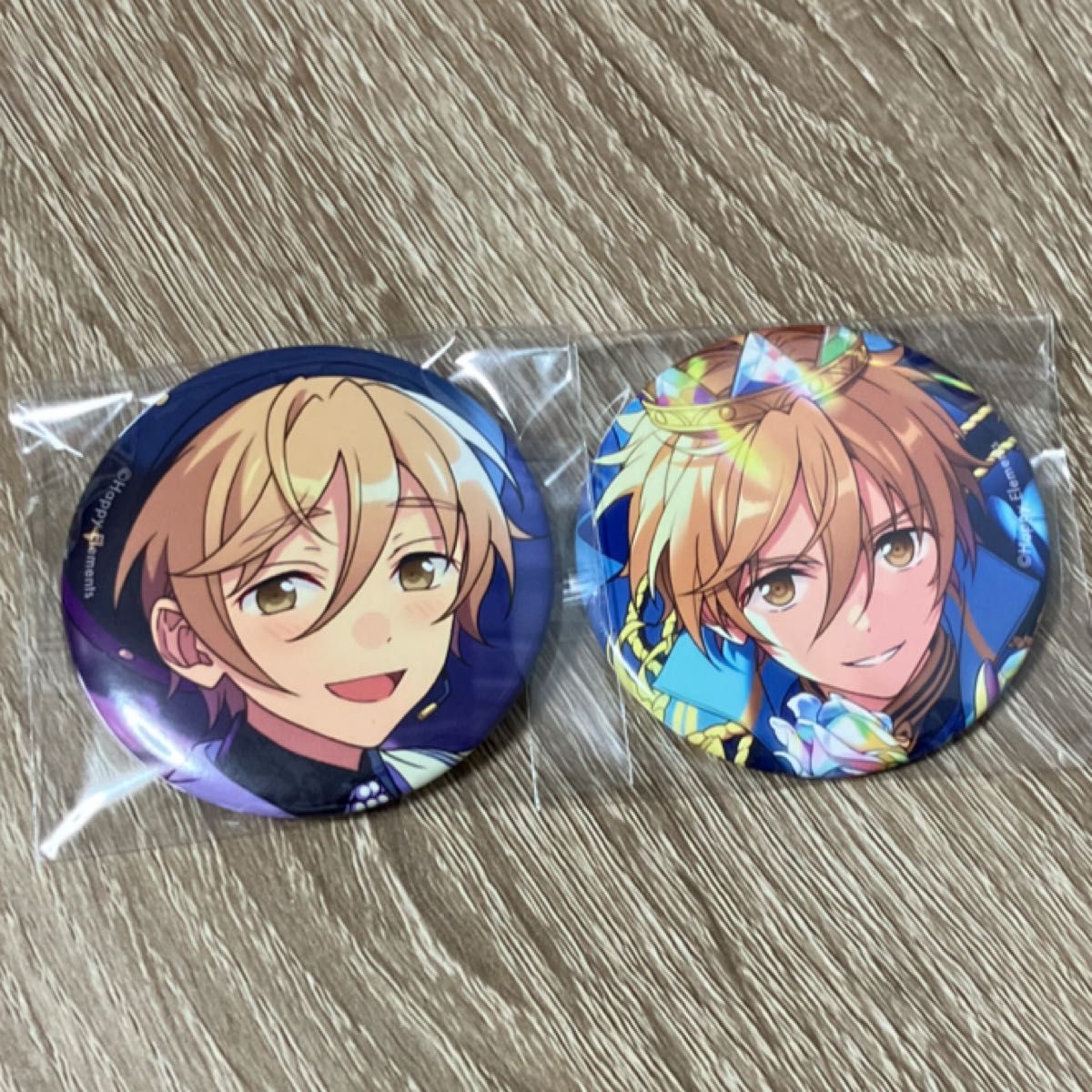 あんスタ テーマ 缶バッジ idol 友也 あんスタ テーマ 缶バッジ idol 友也