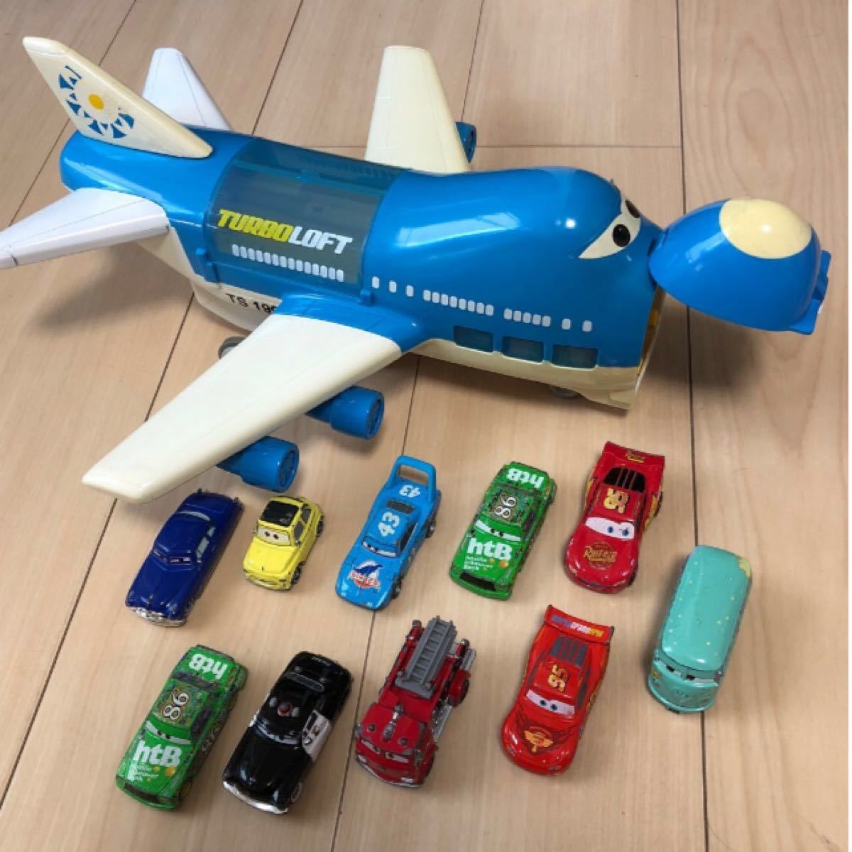 カーズ トミカ エバレット|Yahoo!フリマ(旧PayPayフリマ) カーズ トミカ エバレット|Yahoo!フリマ(旧PayPayフリマ)