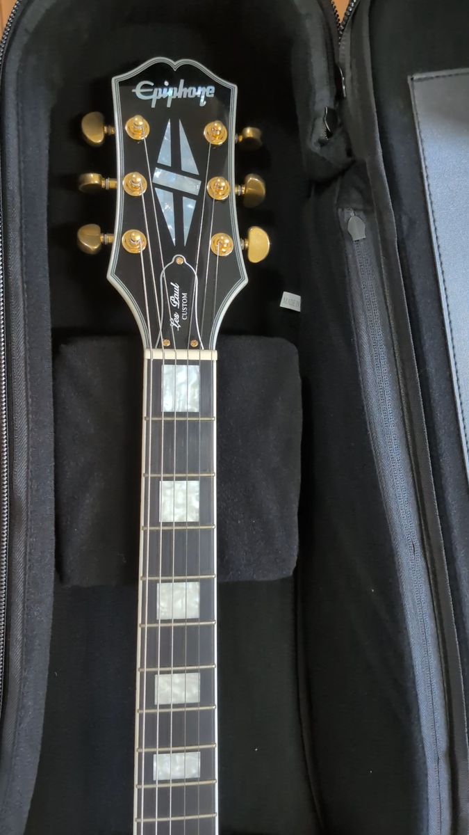 【美品/2023年製】Epiphone Les Paul Custom Ebony