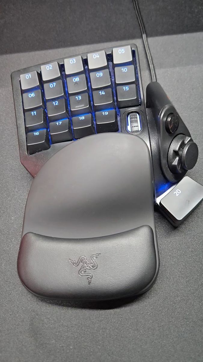 Razer Tartarus Pro (ブラック) 左手デバイス