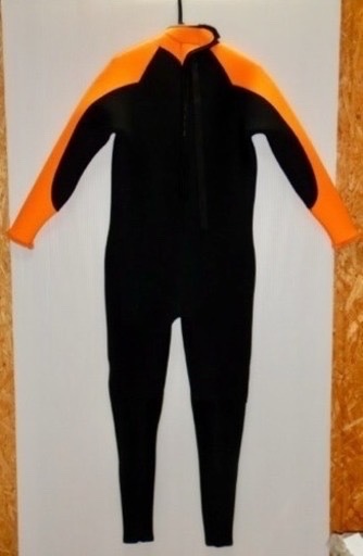 新品 /レジャー用ウエットスーツ(ダイビング、サーフィン) 高性能