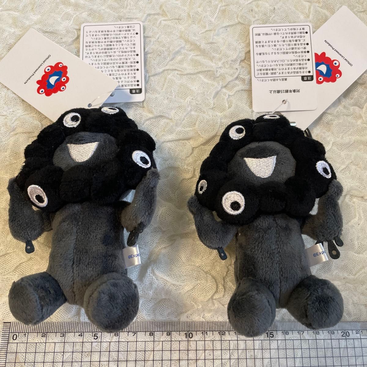 ミャクミャク カラビナ付きブラック 立ち&座り 万博会場限定品 ミャクミャク 2個セット ブラックEXPO 万博会場