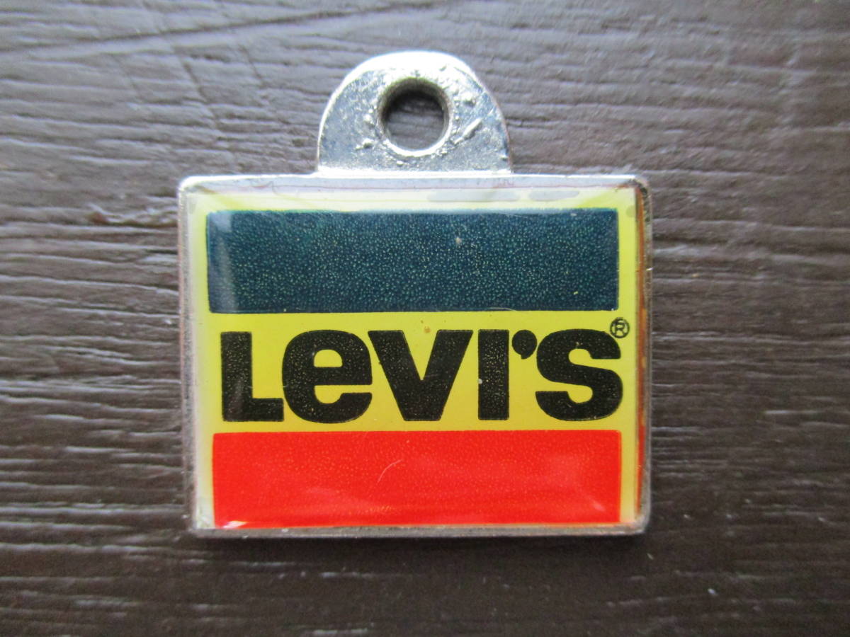 US 80s Vintage Levi\'s Levi's Olympic ta pig g/ key holder .