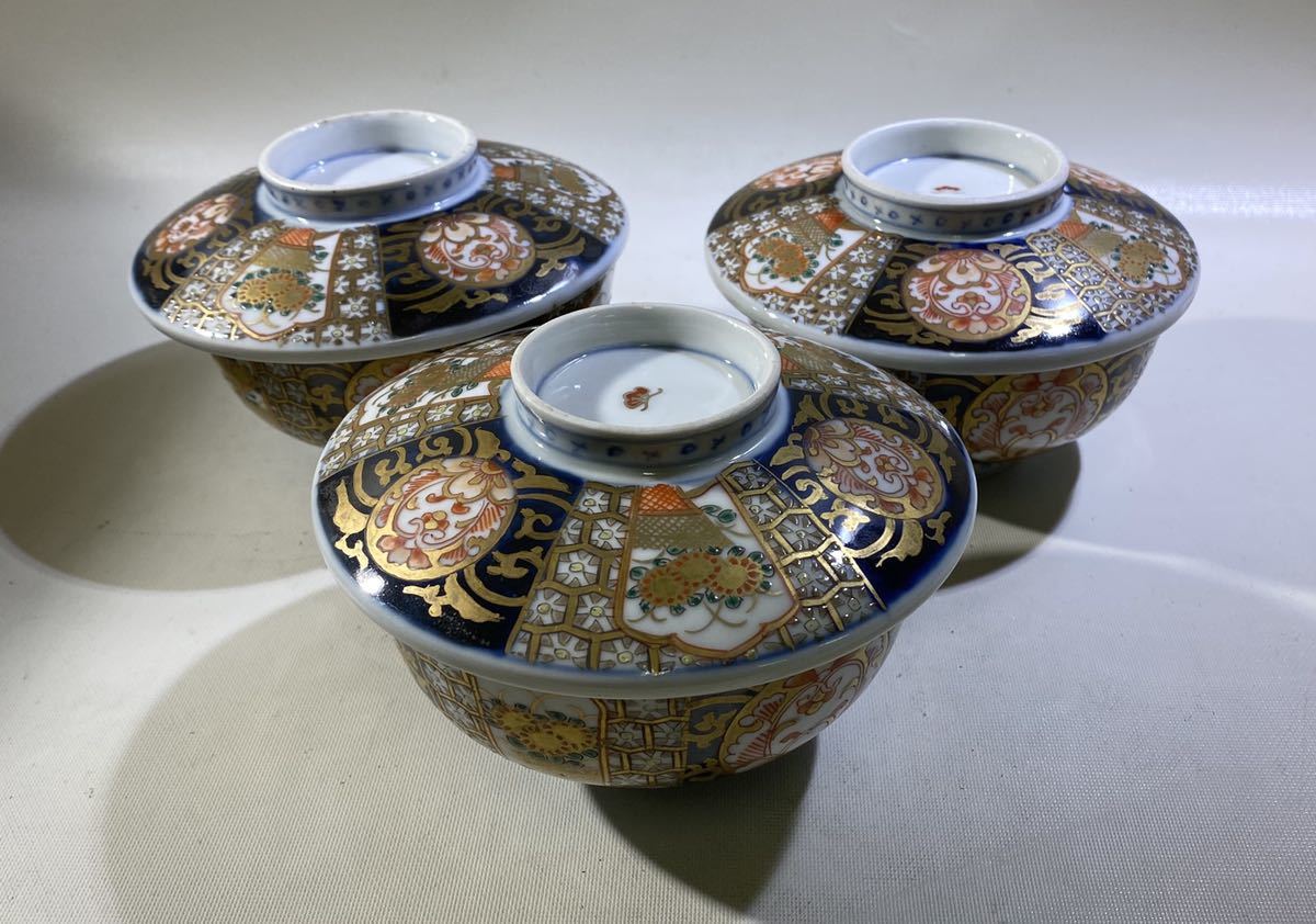 古伊万里 金襴手色絵窓絵花々 蒸し茶碗 3客 西と 古伊万里 金襴手色絵窓絵花々 蒸し茶碗 3客 西と