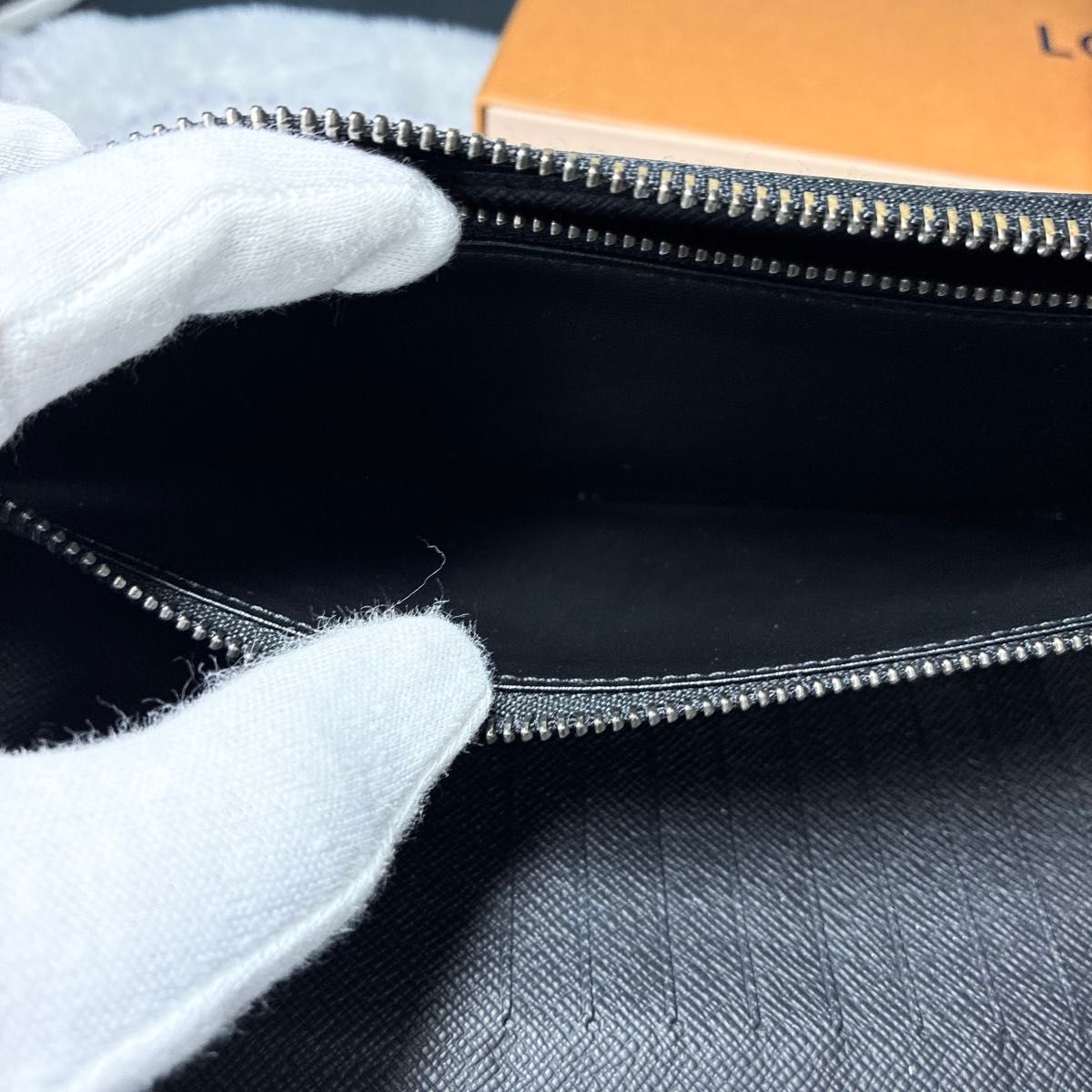 【極美品・RFID】ルイヴィトン エピ ジッピーウォレット ヴェルティカル 新型RFIDタグ対応 極美品 ルイヴィトン エクリプス ジッピー