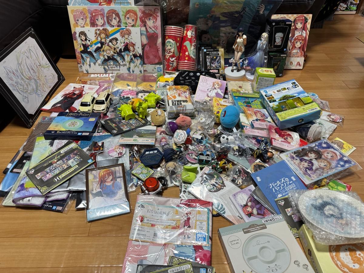 アニメグッズ まとめ売り◉ 300点以上 ◉ 大量 おまとめ ノンジャンル アニメグッズ マンガ ノンジャンル 300個 大量まとめ売り|Yahoo