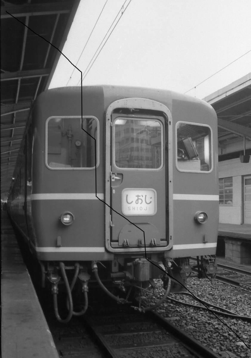 西日本シリーズ　ブルトレ　しおじ 雷鳥 列車名不明　計5枚　データをメール添付かCD-Rで。_画像1