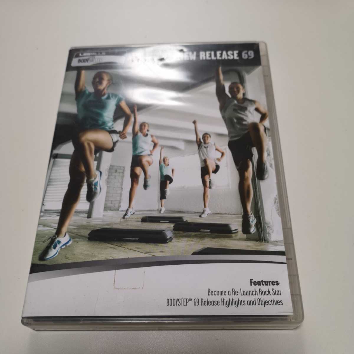 再生検査済!正規品 レスミルズ lesmills ボディステップ 69 教習 DVD CD ノート リーボック コナミ ゴールドジム ダイエット ステップ台 1