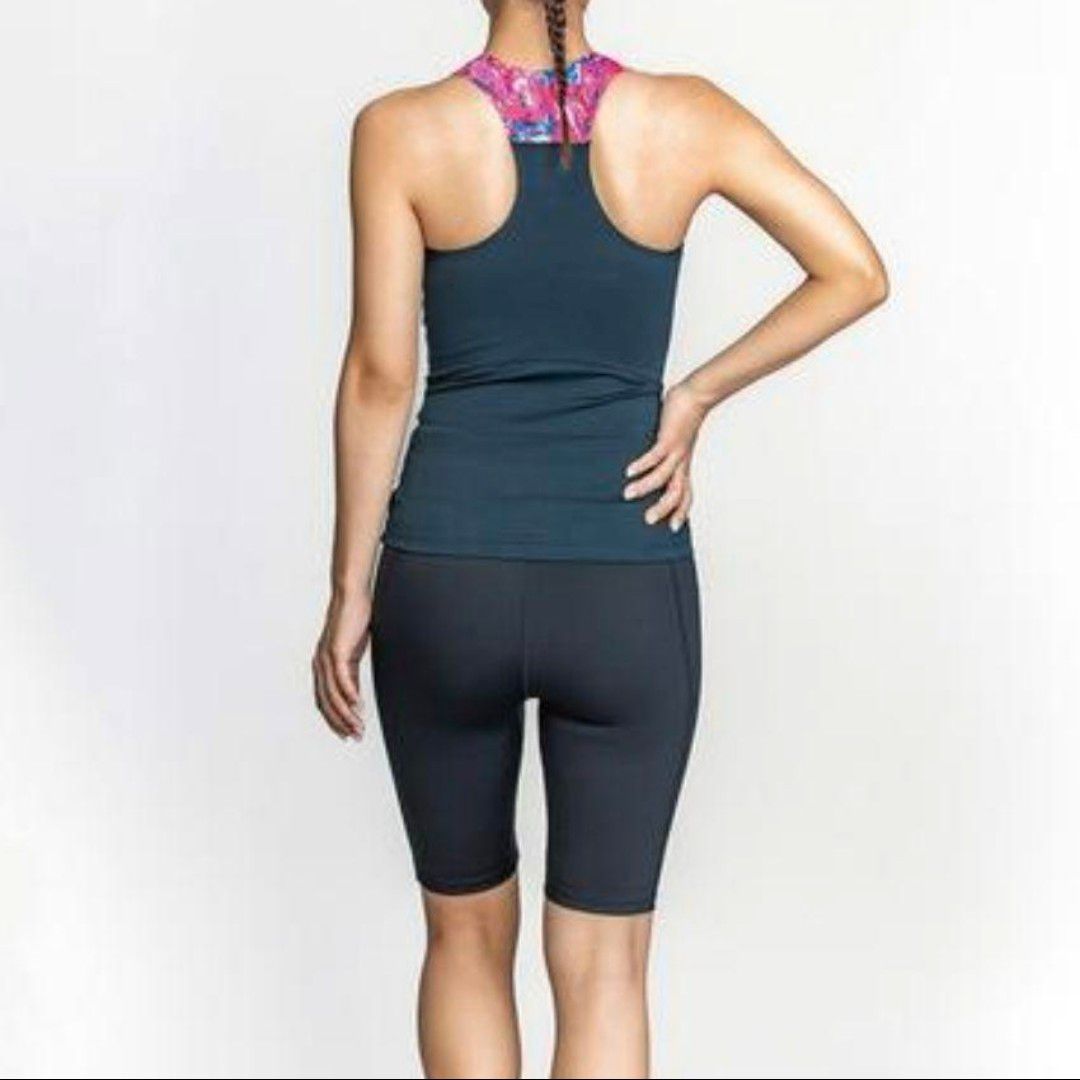 新品 NIKE ナイキ 最新 フィットネス水着 セパレーツ ボタン付き XL 新品 NIKE NEWモデル セパレーツ フィットネス水着 ボタン付き